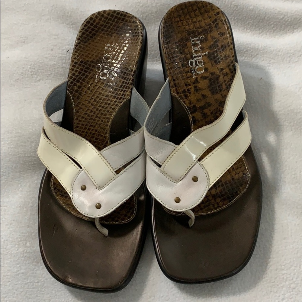 Clark’s Indigo white wedge